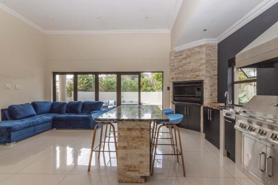 5 Bedroom Property for Sale in Sunset Beach Western Cape